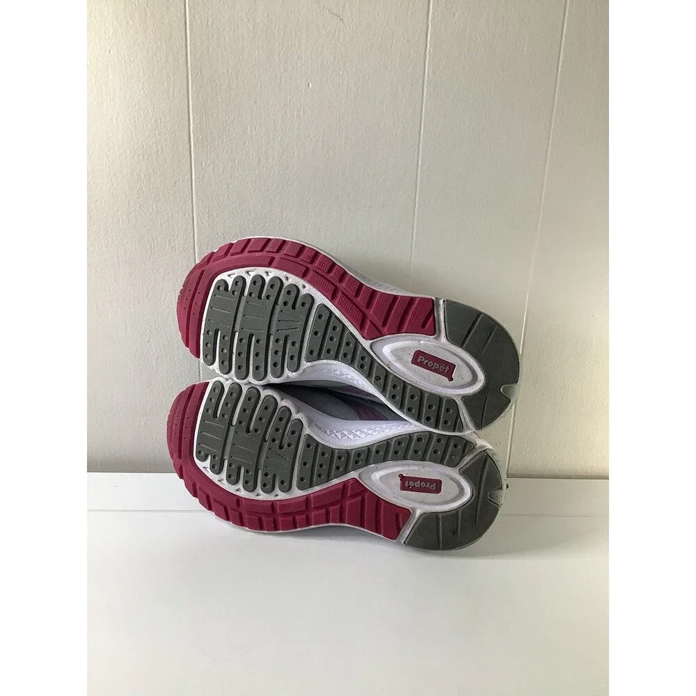 Propet Women's Diabetic Orthotic Arch Support Breathable Walking Shoe Size 12 EE